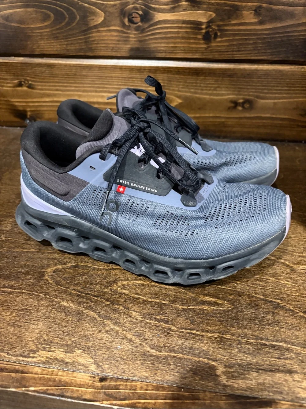 On Running Women's Cloudstratus3 Athletic Sneakers - Picture 1 of 7